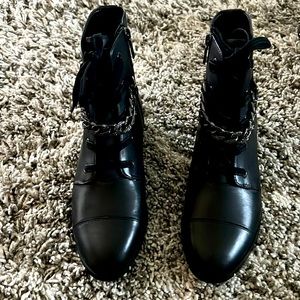 Womens boots